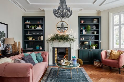 5 invaluable design learnings from a festive Edwardian house renovation | Real Homes Edwardian House Interior, Edwardian Living Room, Edwardian House Renovation, Victorian House Interiors, Victorian Living Room, Balanced Living, Edwardian House, House Extension Design, Real Homes