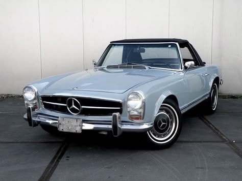 baby blue old mercedes convertible | acs Blue Mercedes, Mercedes Convertible, Mercedes 230, Mercedes Cars, Old Mercedes, Old Vintage Cars, Auto Retro, Mercedes Sl, Lovely Car