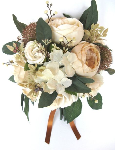 Rust Wedding Flowers, Sand Wedding, Beige Roses, Evergreen Wedding, Rust Wedding, Round Bouquet, Eucalyptus Green, Bridal Bouquet Fall, Silk Bouquet