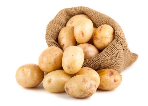 Can You Freeze Potatoes? Potato For Acne, Can You Freeze Potatoes, Bag Of Potatoes, Making French Fries, Frozen Potatoes, Raw Potato, Making Mashed Potatoes, Lima Beans, White Potatoes