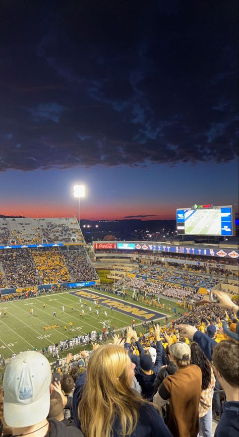 Wvu Game Day Outfit West Virginia University, West Virginia Football, West Virginia University Aesthetic, Wvu Aesthetic, Romanticizing College, Wvu Football, College Goals, Wvu Mountaineers, College Vision Board