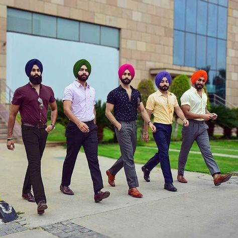 Attitude Quotes Instagram, Sardar Fashion, Mens Pants Fashion Casual, Men Styl, Attitude Boy, Blazer Outfits Men, Punjabi Fashion, Kurta Men, Punjabi Outfits