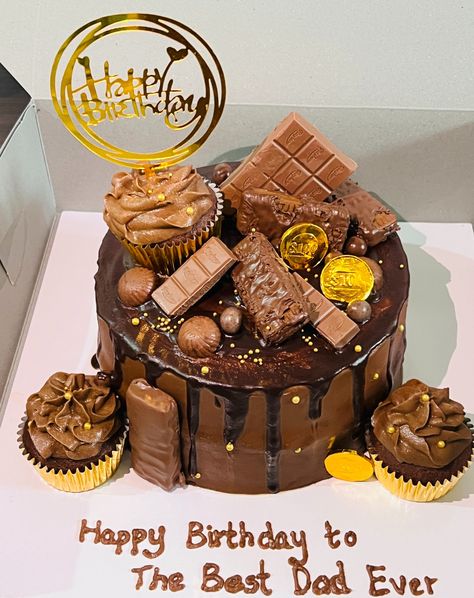 🎂 Celebrate the best dad ever with this indulgent chocolate overload birthday cake! it's a decadent treat for the ultimate chocolate lover. Pre-order now to make Dad’s day extra sweet! 🍫🎉 Call 0777878552 #ChocolateCake #BestDadEver #BirthdayCelebration #DadLovesChocolate #DecadentDesserts Chocolate Overload Cake, Best Dad Ever, Chocolate Lover, Decadent Desserts, Chocolate Lovers, Birthday Celebration, Chocolate Cake, Pre Order, Birthday Cake