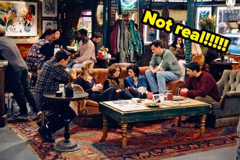 Friend Costumes, Matt Leblanc, David Schwimmer, Ross Geller, Friends Central Perk, The Mindy Project, Central Perk, Friends Wallpaper, Matthew Perry