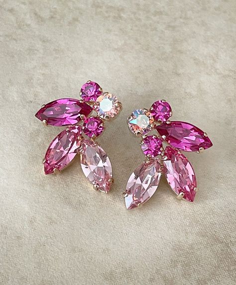 Pink Prom Jewelry, Palette Rosa, Pink Prom Earrings, Crystal Earrings Swarovski, Pink Statement Earrings, 2023 Wishlist, Pink Crystal Earrings, Pink Jewels, Jeweled Earrings