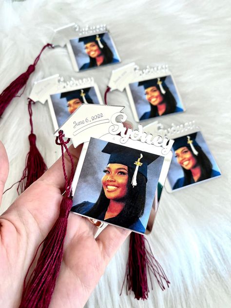 Custom Graduation Photo Magnet, Graduation Cap, Class of 2024, Graduation Gifts for Her, College Graduation Frame, Graduation Party Favors by BerelDesignFavors on Etsy College Grad Party Ideas, Grad Party Inspo, Graduation Brunch, Graduation Pictures Poses, College Grad Party, Graduation Frame, College Graduation Pictures Poses, Grad Photo Ideas, Senior Graduation Party