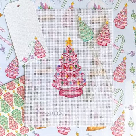 Pink Tree Chinoiserie Christmas, Pink Tree, Cross Stitch Christmas, Needlepoint Stitches, Needlepoint Designs, Pink Trees, Vintage Tree, Stitch Christmas, Needle Point