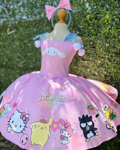 Cinnamon roll and friends 💗🩵🌸✨ #cinnamonroll #sanrio #hellokitty #birthdaydress #girldress #fancy Hello Kitty And Friends Birthday Party Ideas, Cinnamon Roll Birthday Party, Hello Kitty And Friends Party, Sanrio Bday, Hello Kitty Bedroom Decor, Hello Kitty Bedroom, Hello Kitty Gifts, Roll Dress, Hello Kitty And Friends