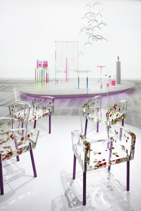 Shiro Kuramata, Clear Chairs, Resin Furniture, Art Resin, Resin Table, Unique Furniture, Resin Diy, Decorating Tips, Resin Art