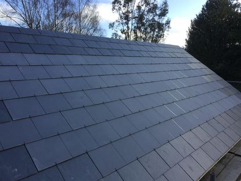 solar roof tiles Courtyard Stables, Eco Roof, Solar Tiles, Slate Tiles, Solar Roof Tiles, Solar Panels Roof, Pv Panels, Solar Solutions, Solar Roof