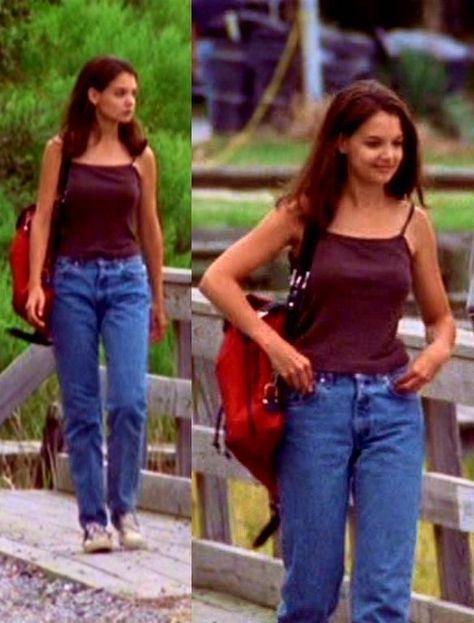 90s Katie Holmes, Katie Holmes Outfits 90s, 90s Everyday Fashion, Dawson's Creek Jen, Dawsons Creek Joey Outfits, Katie Holmes Style 90s, Dawson Creek Outfits, Joey Potter Style, 90d Fashion Outfit