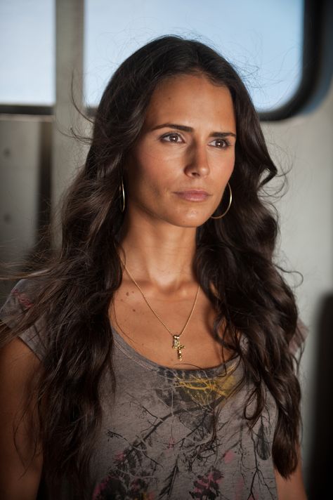 Fast 5 - Still Letty Fast And Furious, Mia Toretto, Sara Foster, Fast And Furious Cast, Brunette Actresses, Knots Landing, Fast Five, Lacey Chabert, Jordana Brewster