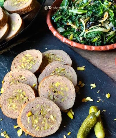 lebanese meat Homemade Bologna, Easy Middle Eastern Recipes, Middle Eastern Recipes Arabic Food, Easy Mediterranean Recipes, Egyptian Recipes, East Recipes, Syrian Food, Diy Foods, Breakfast Recipies