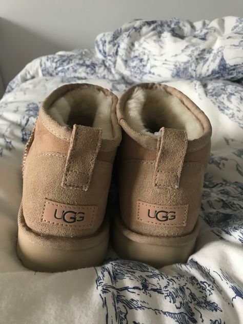 UGG Shoes aesthetic beige Ugh Ultra Mini, Ugg Ultra Mini Outfit, Uggs Mini, Ugg Ultra Mini, Mini Outfit, Ugg Classic Ultra Mini, Ugg Classic Mini, Devil Wears Prada, Shoe Inspo