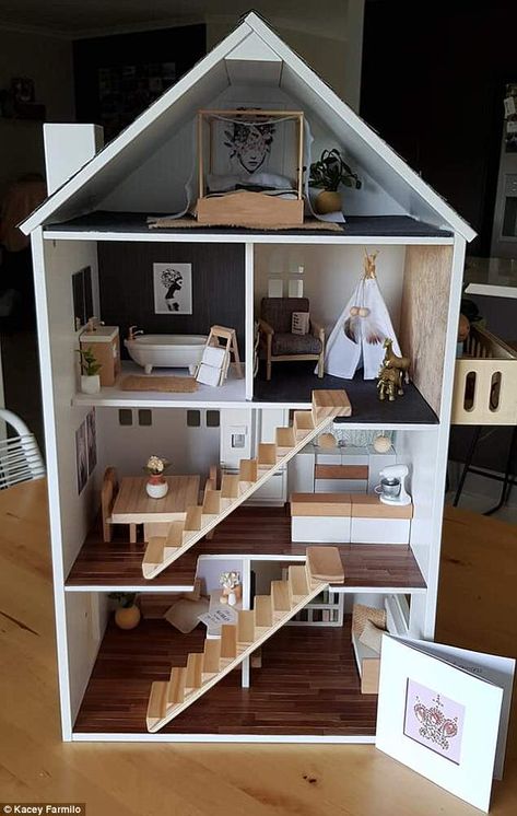 Dollhouse Plans, Mount Gambier, Diy Barbie House, Diy Barbie Furniture, Doll House Plans, Doll House Crafts, Dollhouse Projects, Cardboard House, Toy House