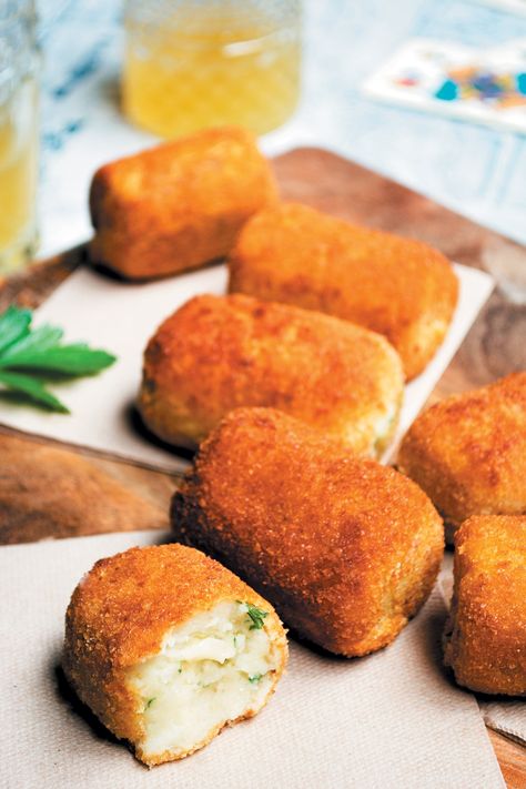 Italian Street Food, Potato Croquettes, Recipe Italian, Sbs Food, Loaded Potato, All Vegetables, Healthy Vegetables, Croquettes, Vegetable Sides