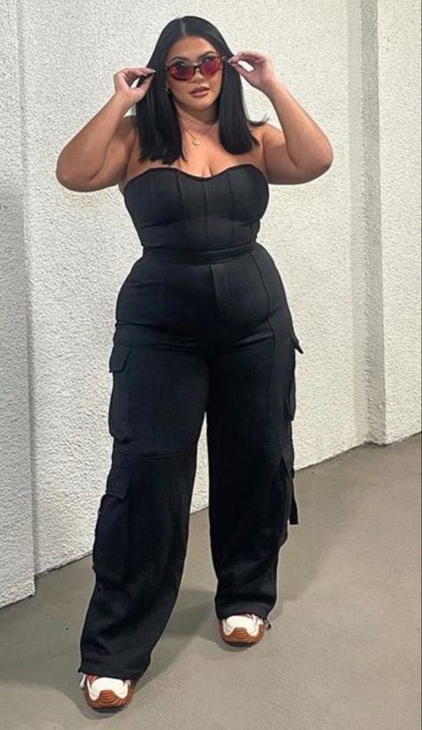 Big Size Outfit Ideas, Edgy Baddie Outfits, All Black Plus Size Outfit For Party, Plus Size Brunch Outfit Black Woman, Plus Size Apron Belly Outfits, Apron Belly Fashion, 2xl Women Plus Size Outfits, Baddie Plus Size Outfits, Hot Plus Size Outfits