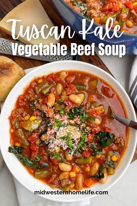 Kale Vegetable Soup, Tuscan Kale Soup, Soup With Cannellini Beans, Beef And Kale, Ground Beef Vegetable Soup, Kale Vegetable, White Bean Kale Soup, Cannellini Beans Recipes, Kale Soup Recipes