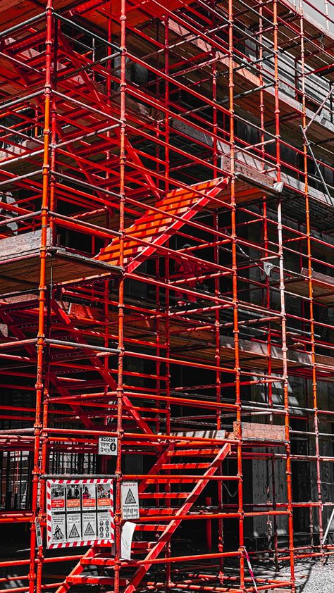 scaffold red Construction Scaffolding, Scaffolding Design, Real Connection, Wallpaper Fall, Elements Design, Iphone Wallpaper Fall, Sunset Strip, City Background, Rock Of Ages