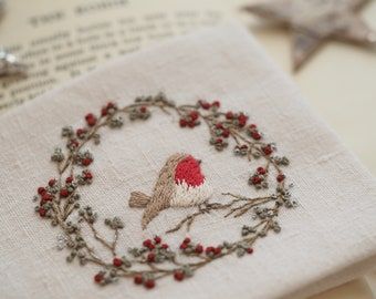 StitcheryStudioShop - Etsy UK Primitive Tree, Brooch Ideas, Large Garland, Christmas Tree Embroidery, Christmas Robin, Mini Embroidery, Mini Wreath, A Robin, Mini Wreaths