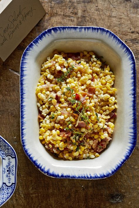 corn salad bacon honey recipe Corn Salad With Bacon, Gluten Free Thanksgiving Sides, Thanksgiving Ham Recipes, Italian Thanksgiving Recipes, Thanksgiving Recipes Drinks, Southern Thanksgiving Recipes, Easy Thanksgiving Sides, Thanksgiving Crockpot Recipes, Salad Bacon