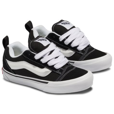 Best Back To School Shoes, Puffy Vans, Indie Shoes, Pretty Sneakers, Tenis Vans, Back To School Shoes, European Shoes, Shoes For Boys, Shoes Sneakers Jordans