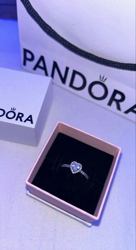 F Rings On Hand Aesthetic, Pandora Rings On Hand, Rings On Hand, Hand Aesthetic, Promise Rings Pandora, Swarovski Heart Earrings, Pandora Store, Pandora Bracelet Charms Ideas, Xoxo Jewelry