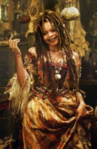 Pirates Of The Caribbean Tia Dalma, Pirates Of The Caribbean Calypso, Tia Dalma Costume, Hear Me Out Women, Calypso Pirates Of The Caribbean, Calypso Costume, Tia Dalma Calypso, Calypso Pirates, Caribbean Outfit