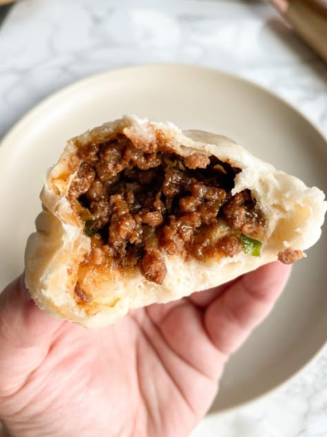 Pork Steam Buns Recipe, Bao Bun Recipe, Char Siu Bao Recipe, Pork Buns Recipe, Japanese Buns, Slow Cooker Beef Stew Recipes, Pao Recipe, Bao Recipe, Char Siu Bao