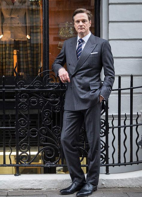 Collin Firth, Kingsman Suits, Harry Hart, British Gentleman, Casino Outfit, Anime Reviews, Kings Man, Colin Firth, Men Formal