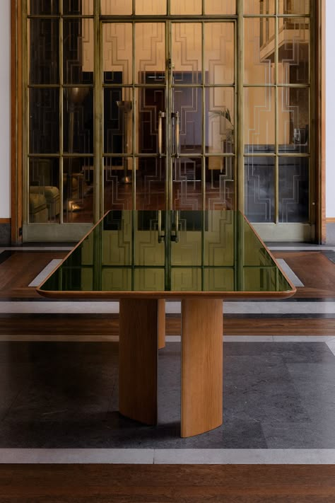 Made from Honey Oak, Green Lacquered glass, and stainless steel edges. Lacquered Glass, Surf Coffee, Steel Dining Table, Joinery Details, London Interior, Modern Cottage, Dining Table Legs, Glass Dining Table, Salon Design