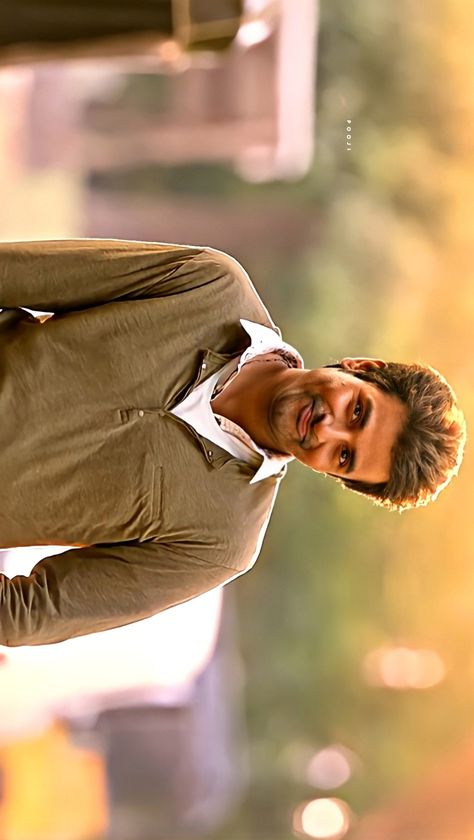 Sivakarthikeyan Couple Hd Images, Maan Karate Movie Images Hd, Remo Movie Images Hd, Sivakarthikeyan Hd Images, Dp Goals, Remo Movie, Karate Movies, Siva Karthikeyan, Sibling Photography Poses