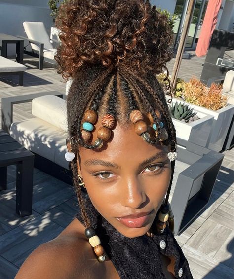 Afrocentric Hairstyles Protective Styles, Hairstyles With Human Hair, Natural Hair With Beads, Cornrow Braids Hairstyles, Braid Hair Style, Natural Hair Ideas, Beautiful Braided Hairstyles, Braids And Beads, Afrocentric Hairstyles