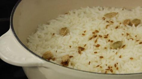 Cardamom & Cumin Infused Basmati Rice | Rouxbe Online Culinary School Cardamom Rice Recipe, Cardamom Rice, Garlic Basmati Rice, Spiced Basmati Rice, Saffron Basmati Rice, Cardamom Recipe, Karuppu Kavuni Rice, Chef John Recipes, Indian Rice