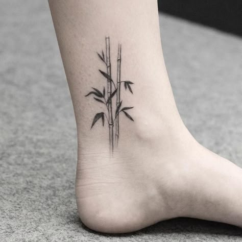 Moutain Tattoos, Vietnam Tattoo, Bamboo Tattoo, Fan Tattoo, Branch Tattoo, Tattoo Signs, Asian Tattoos, Tattoo Desings, Tattoo Style Drawings