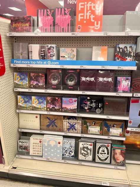 i love how orange blood was basically sold out lol (also i wanted to buy the newjeans album so bad but my mom said no 😔) Newjeans Albums, Orange Blood, Kpop Albums, Kpop Shop, Pop Albums, Kpop Merch, Funny Messages, Kid Core, My Room