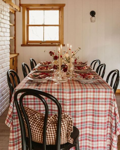 Plaid Tablecloth Christmas, Cozy Christmas Dinner, Dinner Tablescape, Heather Taylor, Plaid Tablecloth, Peony Pink, Plaid Christmas, Cozy Christmas, Christmas Dinner