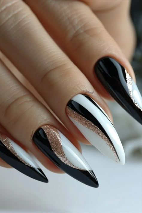 Sassy Nails Designs, Elegant Nail, Elegant Nail Art, Sassy Nails, Nail Techniques, Nail Art Techniques, Black Nail Designs, Black Nail, Elegant Nails