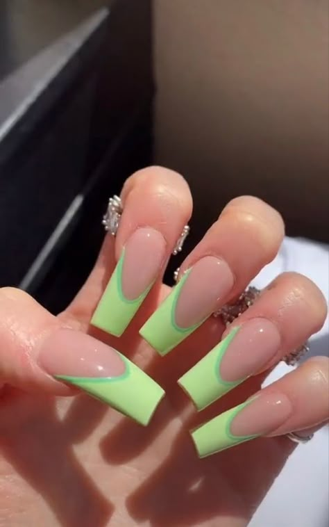 Summer Acrylic Nails Almond, Pastel Chrome Nails, Cute Vacation Nails, Unique Summer Nails, Nails Tapered Square, Nail Inspo Unique, Shape Nails, Tapered Square Nails, Nails Purple