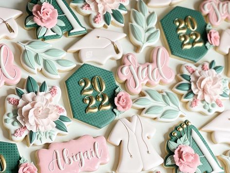 Graduation Cookies Decorated, Monogram Cookies, Royal Icing Flowers, Crazy Cookies, Iced Sugar Cookies, Graduation Cookies, Cookies Decorated, Cake Board, Floral Letters