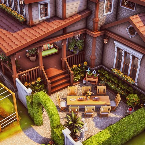 Hello Lovelies! 💮🐞 I finished another BaseGame Home! This time it's a bit bigger and perfect for 8 Sims. There's a pool, a garage you can use as hobbyroom and so much more! It's time to move in! 🎉 There's also a Speebuild for this BaseGame Build on my YouTube Channel -> Link in Bio 🍀 And it's in the gallery! 🥰 ❤️✨🌺❤️✨🌺❤️✨🌺 ✨ BaseGame Only ✨No CC ✨40x30 (Newcrest) ✨6x🛌 ✨4x🚽 ✨Pool, Garage, Greenhouse ✨Edit done with Photoshop/ Lightroom ❤️✨🌺❤️✨🌺❤️✨🌺 #thesims4builds #thesims4homes #showus... Sims 4 Base Game Backyard, Legacy House Sims, Sims Patio Ideas, Sims 4 Porch Ideas, Sims Basegame House, The Sims 4 Pool Ideas, Sims 4 Greenhouse Ideas, Ts4 Newcrest, Sims 4 Newcrest Builds