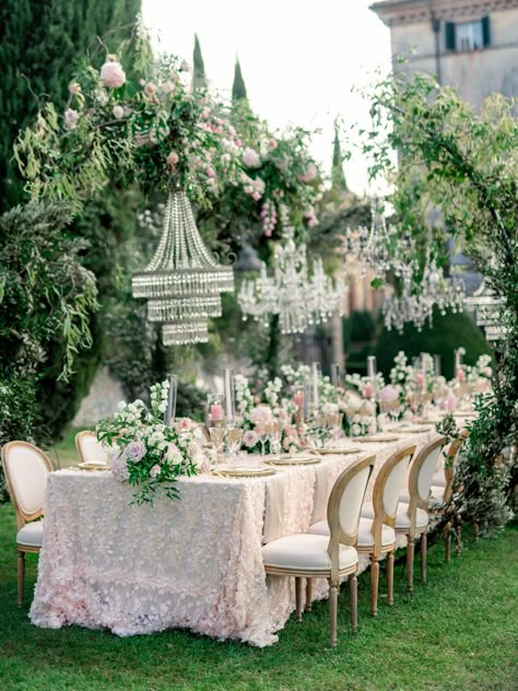 A Lush Garden Open-Air Celebration with Blush and Gold Hues at Villa Cetinale ~ WedLuxe Media Villa Cetinale, Garden Bridal Showers, Romantic Outdoor Wedding, European Garden, Outdoor Chandelier, Wedding Stationery Design, European Wedding, Wedding Venue Decorations, Outdoor Wedding Reception