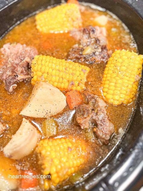 Soul Food Style Pork Neck Bone Soup Neckbone Recipe, Neck Bone Soup Recipe, Pork Neck Bones Recipe, Cooktop Cove, Slow Cooker Recipes Pork, Neck Bone, I Heart Recipes, Southern Cooking Recipes, Soups Recipes