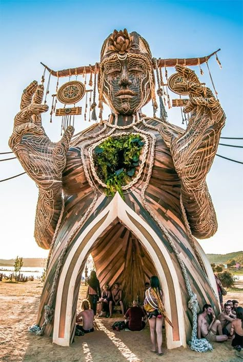 Daniel Popper: when art dialogues with its surroundings – Emergence with daylight, Boom Festival 2018 Boom Festival, Burning Man Art, Public Sculpture, Stage Design, Beautiful Places To Travel, Burning Man, Public Art, Amazing Architecture, Installation Art