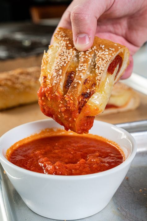 Copycat Sbarro Pepperoni Stromboli | 12 Tomatoes Pilsbury Pizza Crust Stromboli, Chicken Broccoli Stromboli, Sbarro Stromboli Recipe, Pizza Inn Stromboli Recipe, Sausage Pepper And Onion Stromboli, Pepperoni Stromboli, Stuffed Pastry, Pepperoni And Cheese, Pizza Games