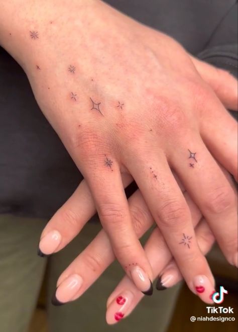 Sparkle Tattoo Design Hand, Finger Stars Tattoo, Sparkle On Hand Tattoo, Small Star Hand Tattoos, Starburst Hand Tattoo, Glitter Hand Tattoo, Stars On Hands Tattoo, Hand Sparkles Tattoo, Starry Hand Tattoo