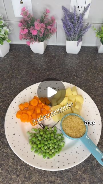 Adaoma Onuoha on Instagram: "Healthy puree for 6 months plus, delicious and nutritious #homemadepuree #healthypureeforbabies #healthyrecipes" July 17, Baby Hacks, Baby Food, Baby Fever, Baby Food Recipes, 6 Months, Cooking Recipes, On Instagram, Instagram