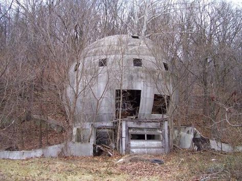 Weird Buildings, Quirky Buildings, Strange Buildings, Abandoned Ohio, Logan Ohio, Abandoned Ruins, Abandoned Homes, Abandoned Property, Dome Home