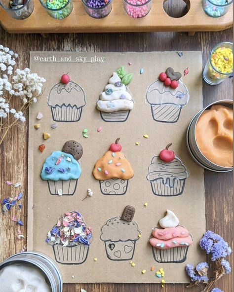 Cupcake Playdough, Cupcake Board, Playdough Creations, Anna Craft, Loose Parts Play, Playdough Activities, Baby Play Activities, The Crafts, Invitation To Play