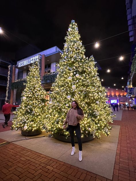 #nashville #christmas #tree #5thandbroadway #broadway #christmastree Broadway In Nashville, Nashville Christmas, Centennial Park, Gulf Shores, Life Is An Adventure, Christmas Lights, Nashville, Bucket List, Broadway